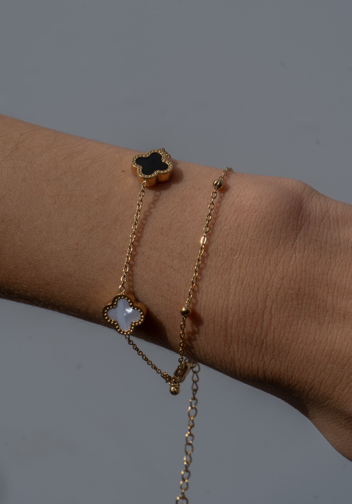 Jenelope Clover 18k Gold Bracelet