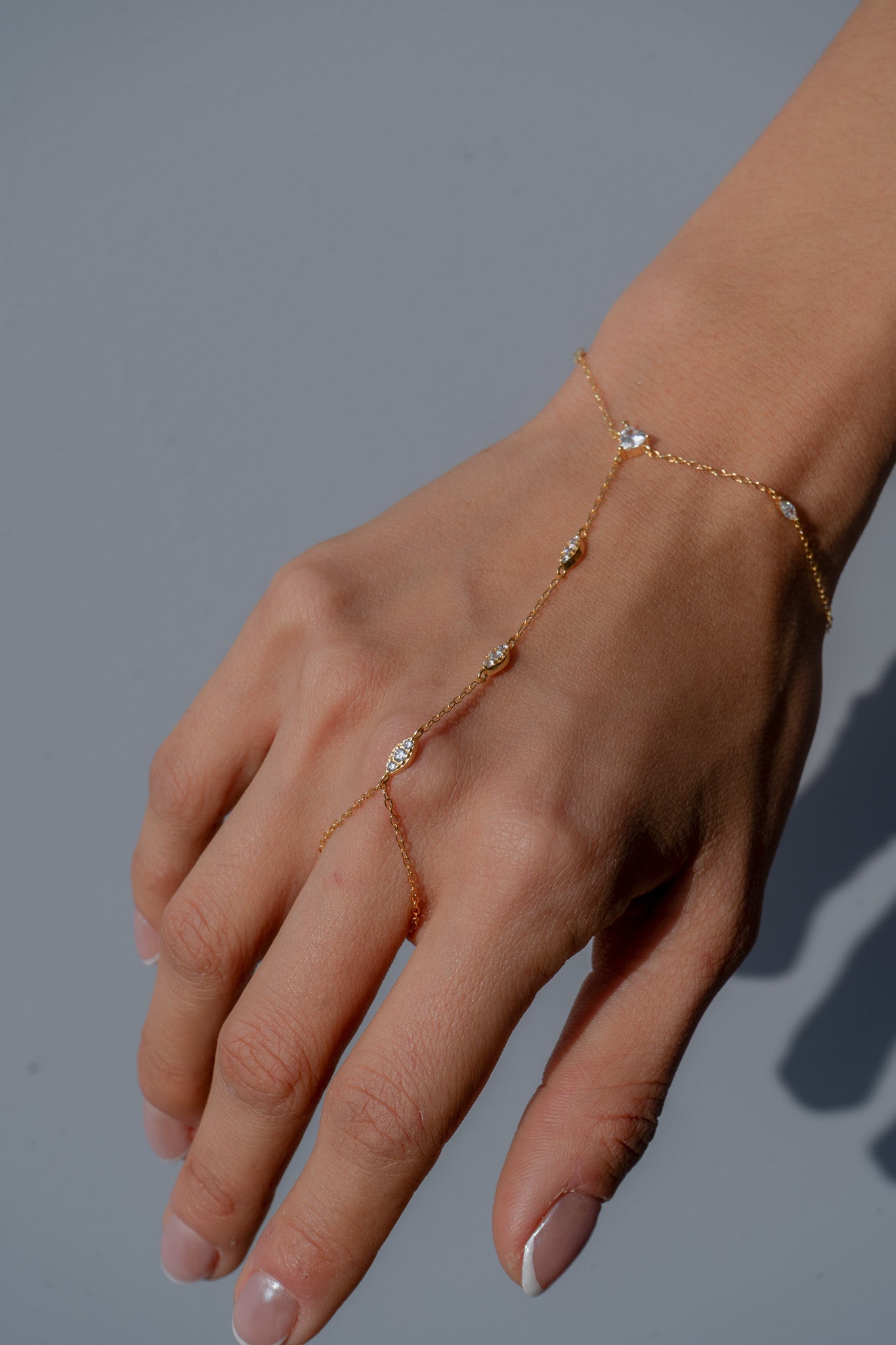 Aubrey Zircon Finger Bracelet