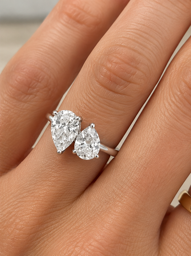 Pear Diamond Toi et Moi Ring